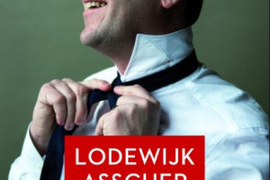 Lodewijk Asscher signeert in Heemstede