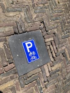 https://haarlem.pvda.nl/nieuws/verwijdering-fietsklemmen-botermarkt-haarlem/
